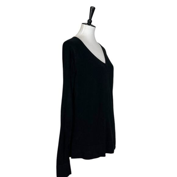 Roz & Ali Bundle of 2 V-neck Sweaters Black Cream Classic Soft Women’s Size XL - Picture 3 of 13